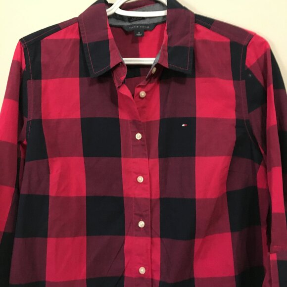 Tommy Hilfiger Classic Black & Red Plaid Cotton Button Down Shirt - Picture 4 of 13